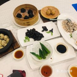 深圳美食探索 上海小南国（欢乐海岸店）黑松露炒河虾仁口味评价